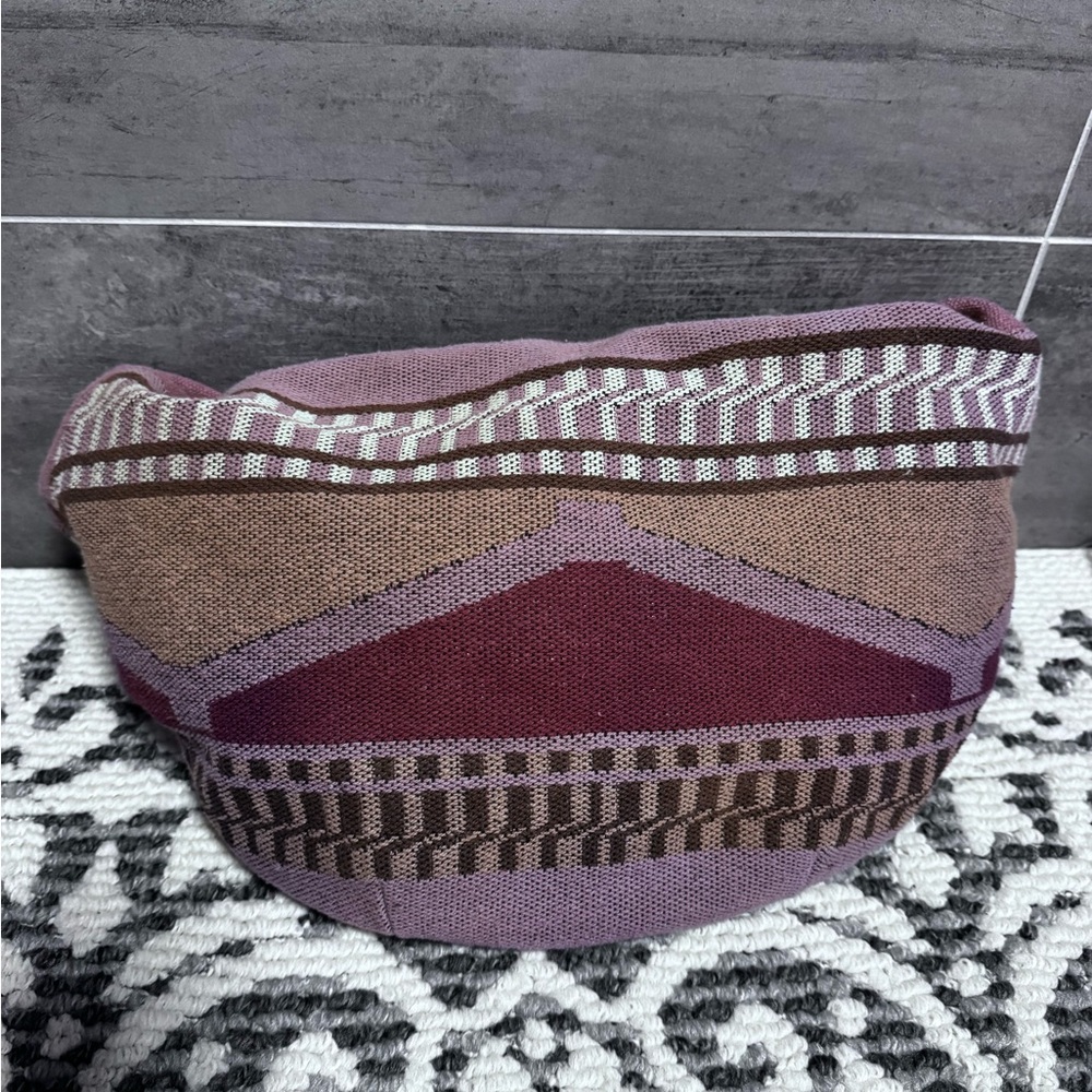American Eagle boho Knit Shoulder Bag in Plum and Brown